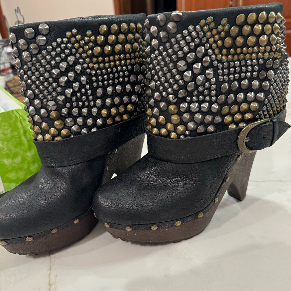 Sam Edelman Black Studded Leather Ankle Boots